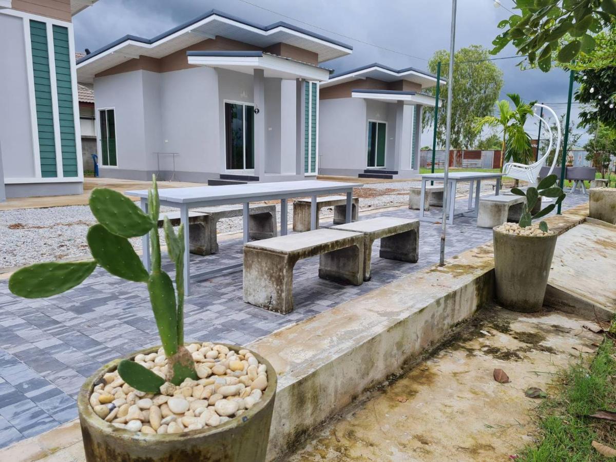 Araya Cottage Uthai Thani Exterior foto