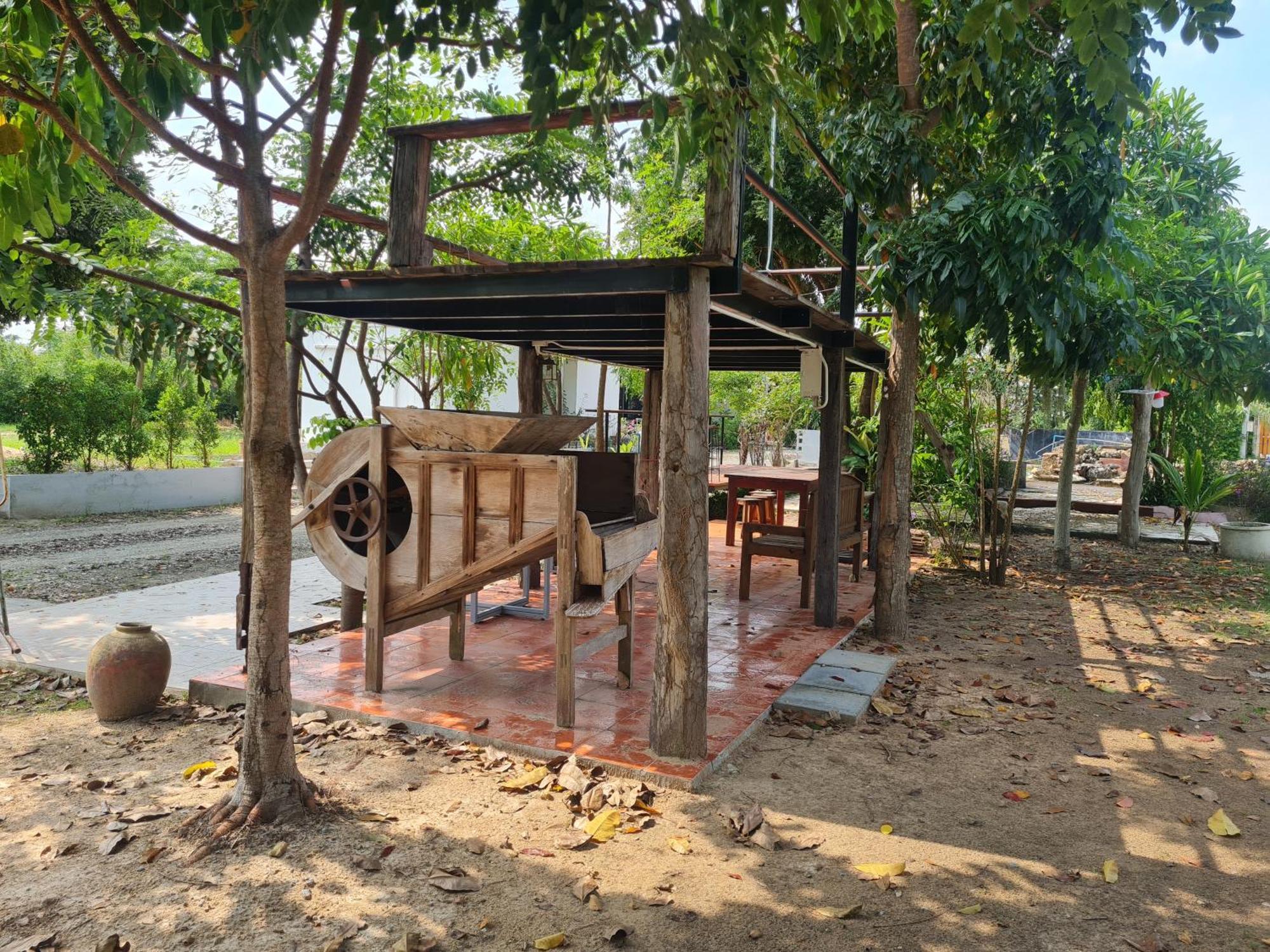 Araya Cottage Uthai Thani Exterior foto